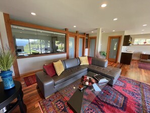 TV - Points West Oceanfront Resort 2 Bed Suite (Sooke)