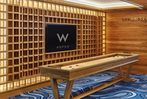 Studio (W Hotel Aspen - Hotel Room with 2 Que) | Exterior