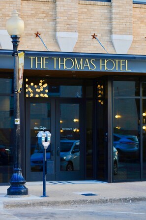Exterior - The Thomas Hotel (Tyler)