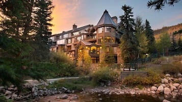Estúdio (Vail Village Hotel Room with 2 Queens) | Fachada