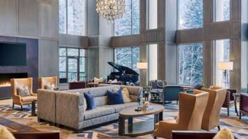 Studio (Grand Hyatt Vail Hotel Room with 2 Qu) | Exterior