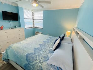 Condo premier, 1 cama King e sofá-cama | Wi-Fi de cortesia, roupa de cama