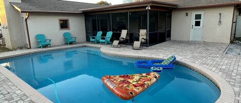 Outdoor pool, a heated pool