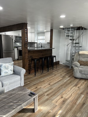 Télévision, cheminée, Hulu, services de streaming