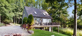 Oceanfront snowbird-friendly home on the beach with washer/dryer & fireplace