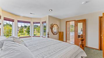 6 chambres, fer et planche Ă repasser, accĂšs Internet, draps fournis