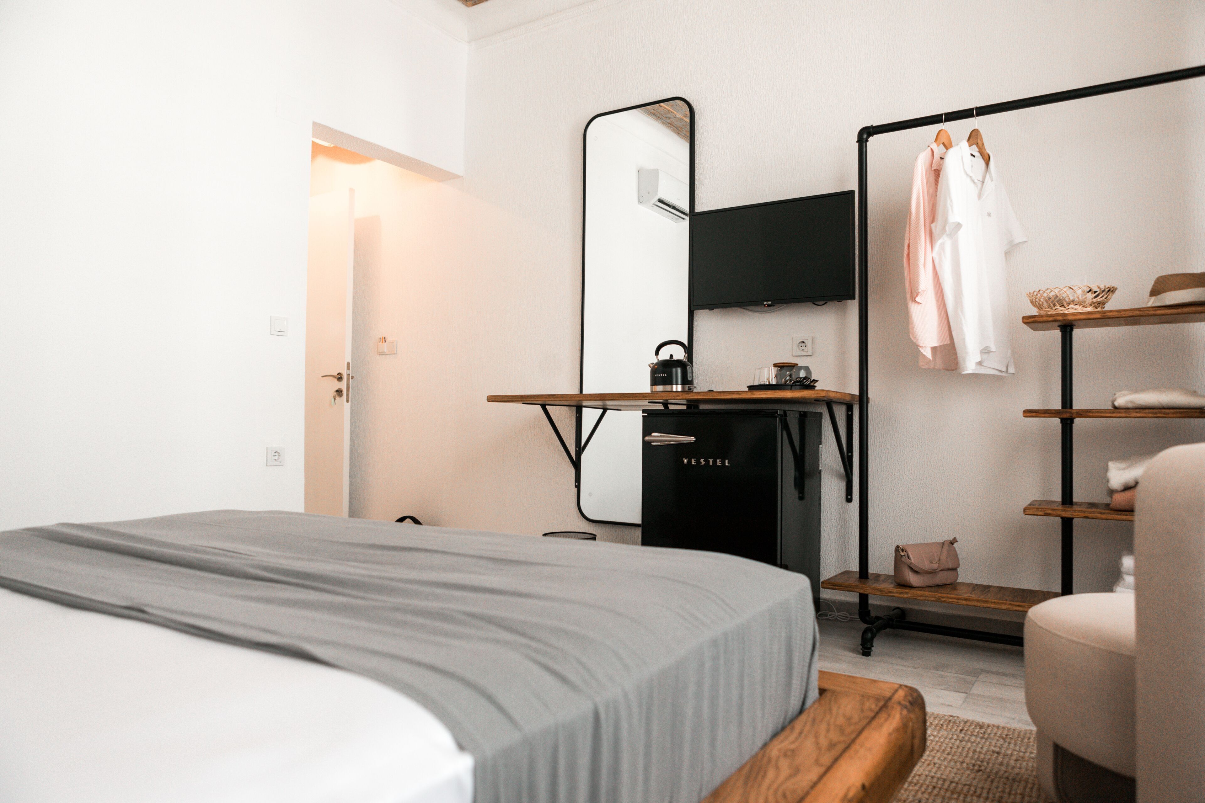 Premium bedding, minibar, in-room safe, individually furnished