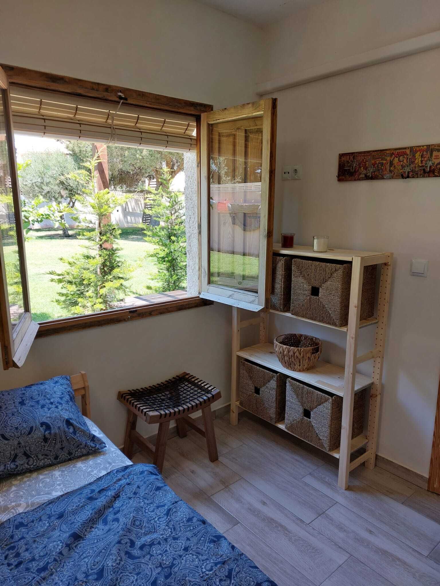 In-room safe, free WiFi, bed sheets