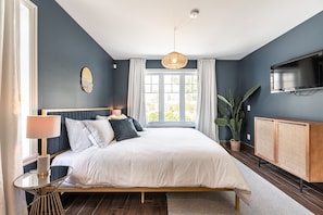 Comfort-Ferienhütte | Hochwertige Bettwaren, Minibar, Reisekinderbett, kostenloses WLAN