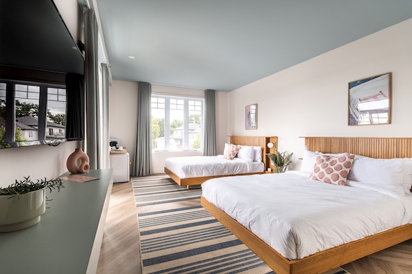 Ropa de cama de alta calidad, minibar, cuna de viaje y wifi gratis