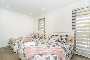 5 bedrooms, travel crib, free WiFi, bed sheets