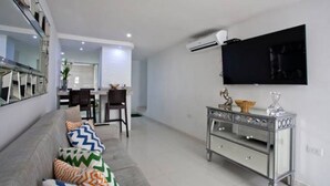 Ảnh chưa phân loại, 4 trong số 9 ảnh, nút