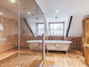Towels - 6 bedroom accommodation in Westgate On Sea, near Margate (Westgate On Sea, near Margate)