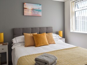 2 bedrooms, free WiFi, bed sheets - The Coast House at St Mary's Bay (St Mary’s Bay)
