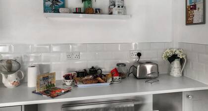 1 bedroom accommodation in Uphill, near Weston-Super-Mare