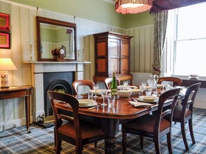 تناول الطعام