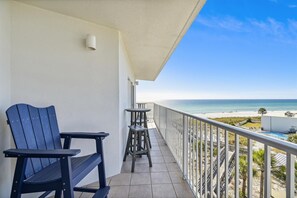 Property grounds - SC 501B Beachfront 2BR/Free Seasonal Beach Service" (Fort Walton Beach)