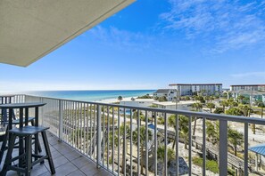 Property grounds - SC 501B Beachfront 2BR/Free Seasonal Beach Service" (Fort Walton Beach)