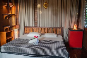 Individually furnished, blackout curtains, free WiFi - RIO DAS ONÇAS (Fortim)