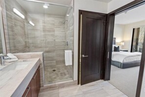 Condo (The Lion Vail 2 Bedroom) | Baño