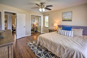 3 bedrooms, desk, iron/ironing board, internet - Quiet Anaheim Home w/ Pool, 5 Mi to Disney! (Anaheim)