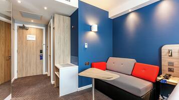 Standard Room, 1 Queen Bed with Sofa bed (Free Hot Breakfast) | Laptop workspace, blackout drapes, iron/ironing board, free WiFi