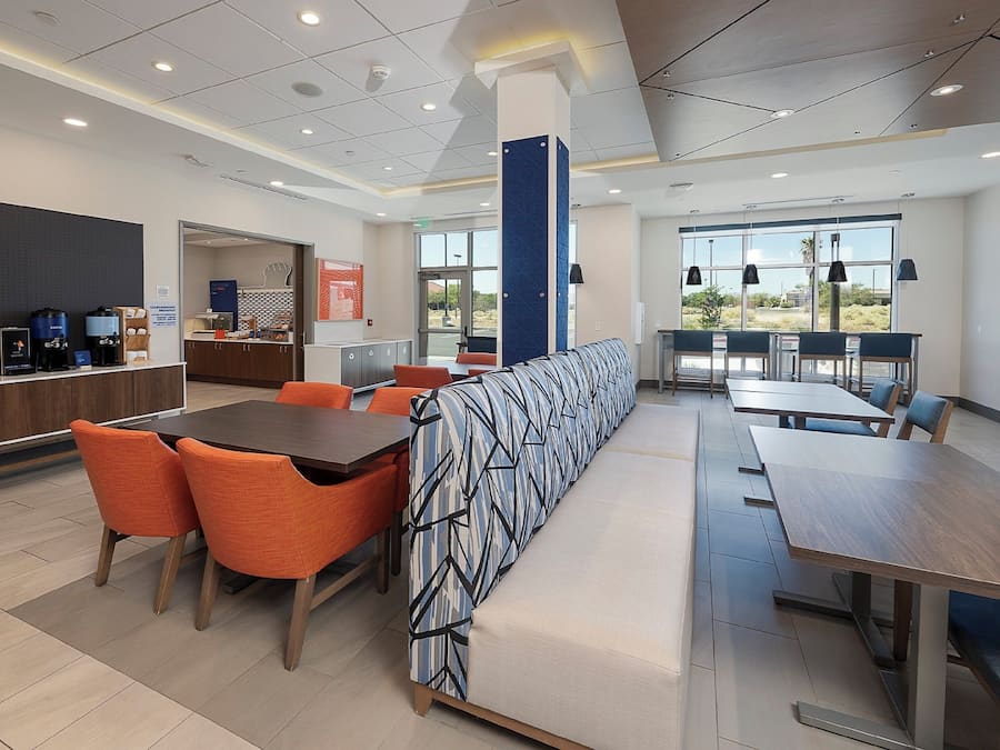 Tägliches inbegriffenes Frühstücksbuffet