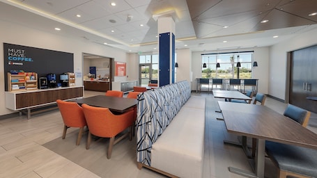 Desayuno buffet incluido todos los días