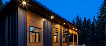 Red Fox Lodge, 2 bedroom, 2 bathroom with Hot Tub