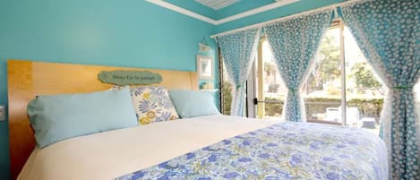 In-room safe, iron/ironing board, free WiFi, bed sheets