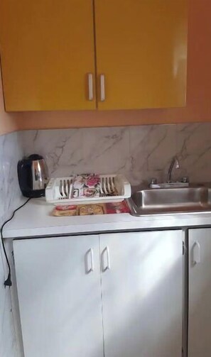 Kühlschrank, Mikrowelle