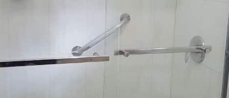 Bathtub, soap, toilet paper
