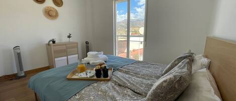 3 chambres, Wi-Fi gratuit, draps fournis