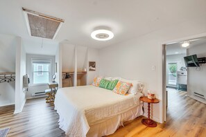 1 habitación, escritorio, tabla de planchar con plancha y wifi 