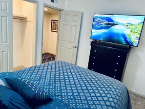 3 Schlafzimmer, Schreibtisch, Bügeleisen/Bügelbrett, kostenloses WLAN