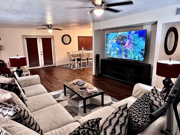 Smart TV, fireplace, books