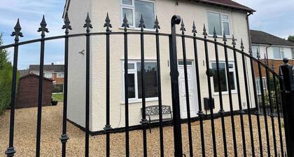 Delightful 2 bed detached home with secure parking