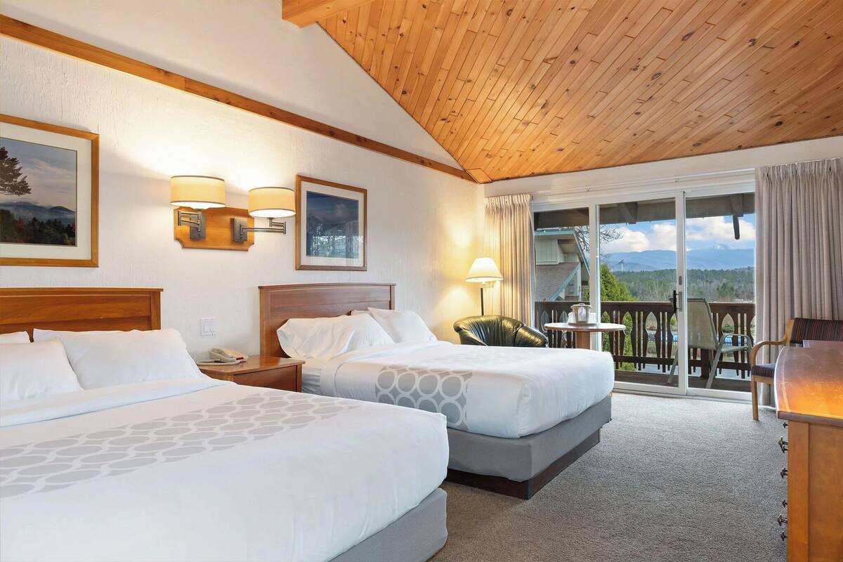 Standard Queen Room | Seterika/papan seterika, Wi-fi percuma 