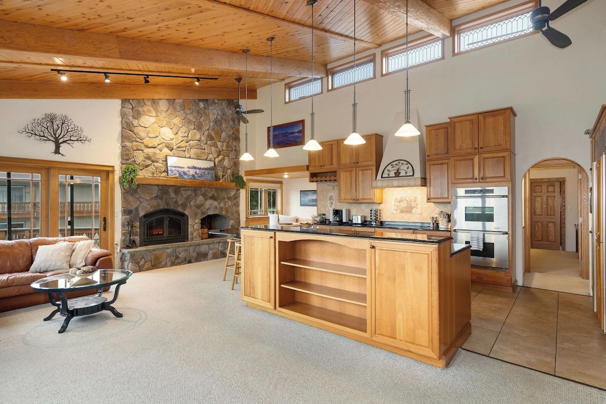 Art Devlin's Suite | Privat køkken | Mikrobølgeovn