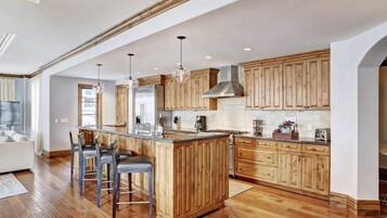 Condo (Vail Arrabelle 4 Bedroom Residence) | Exterior