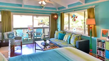 In-room safe, desk, iron/ironing board, free WiFi