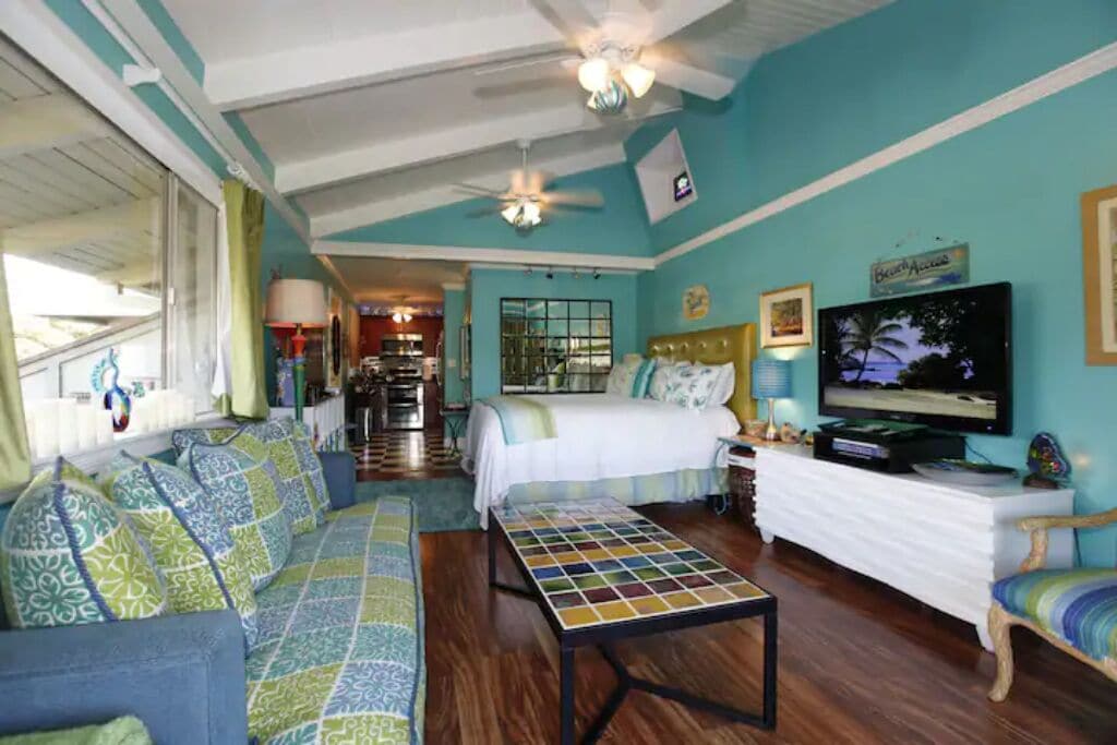 In-room safe, desk, iron/ironing board, free WiFi