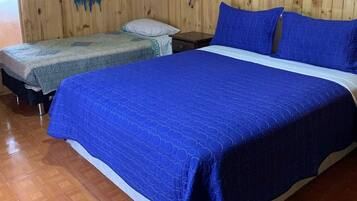 Executive Apartment | 5 bedrooms, free WiFi