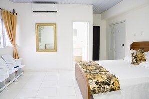 2 bedrooms, desk, WiFi - Beautiful apartment located in the Center of Leticia, Amazon (Leticia)