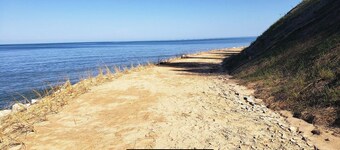 Lakefront Home with Beach Access; Pet Friendly