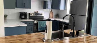 Stylish 2BR Near hwy Advent HealthDowntown OP