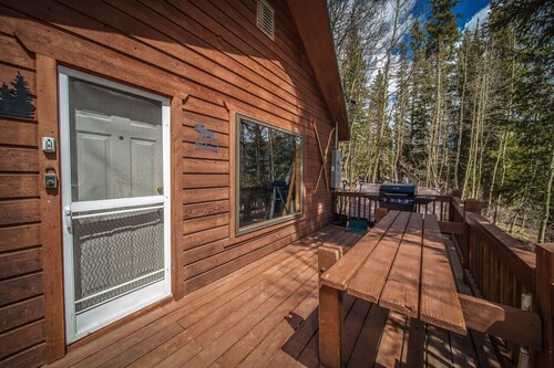 2bed 1bath Creekside Alma w/Deck & Beautiful Views