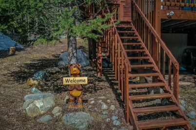 2bed 1bath Creekside Alma w/Deck & Beautiful Views