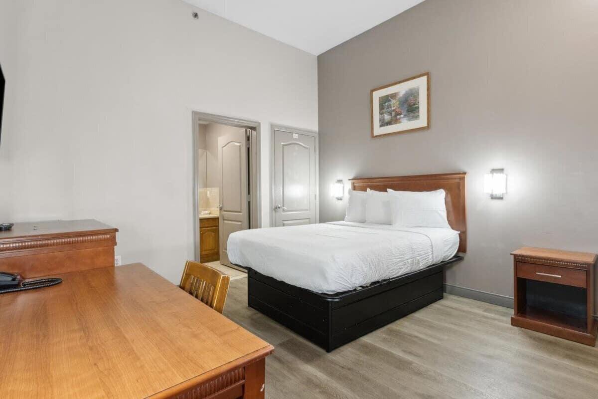 Desk, rollaway beds, free WiFi, bed sheets