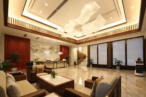 Lobby - Qiqushan Hotel (Zitong)